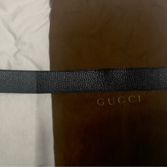 GG MARMONT WIDE BELT
Black with gold-toned hardware - Picture 6 of 6